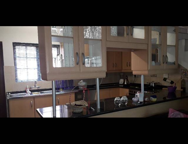 3 BEDROOM DUPLEX RENTED IN CAVERSHAM GLEN